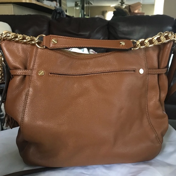 Michael Kors pebbled brown handbag - Picture 3 of 7